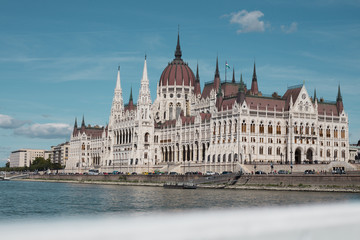 Fototapeta na wymiar Budapest Parliament Building in the afternoon against a clear blue sky