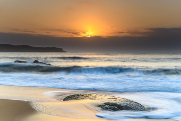 Obraz premium Here comes the Sun - Seascape