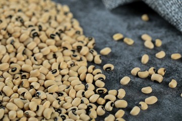 White dry beans on the left of the background