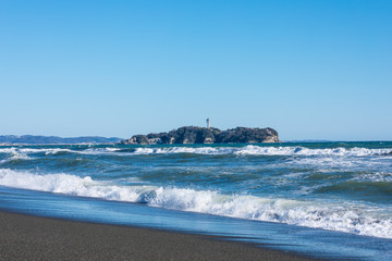 (神奈川県ｰ風景)青空と江の島１