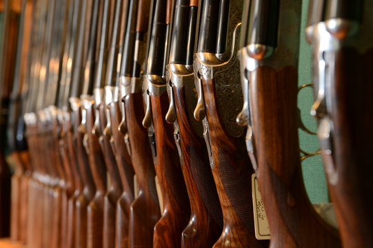 Armurerie traditionnelle, vente de fusils de chasse et cartouches