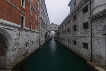 Fototapeta na wymiar Ponte dei Sospiri, Venice, Italy