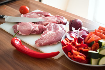 Fleisch, Gemüse, Spieße, kochen, grillen, vorbereiten