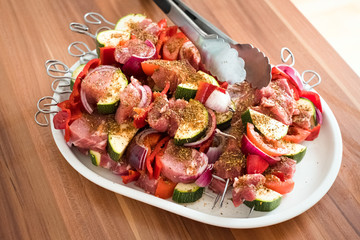 Souflaki, Fleischspieße, Schaschlik grillen