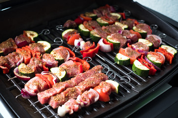 Souflaki, Fleischspieße, Schaschlik grillen