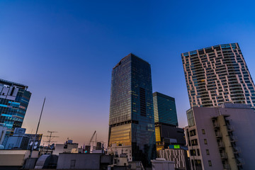 Fototapeta na wymiar 東京 渋谷 高層ビル 夕焼け Shibuya, Tokyo at sunset