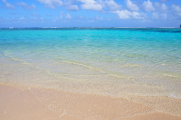 Obraz premium the beautiful beach in guam
