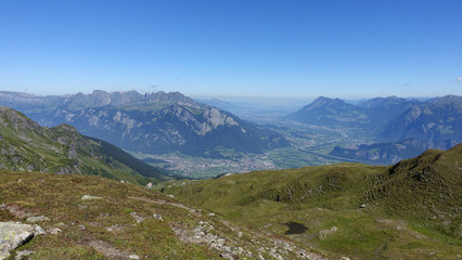 Fototapeta na wymiar Sur les hauteurs de Pizol - Suisse