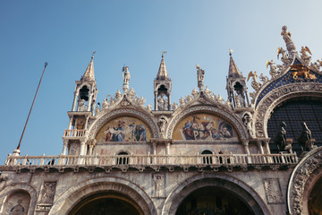 Fototapeta na wymiar Saint Mark's Square and Basilica, Venice, Italy
