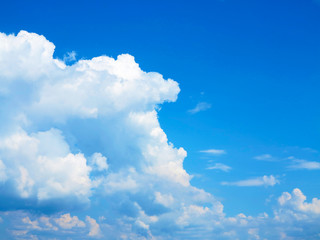 Fototapeta na wymiar blue sky with clouds in summer