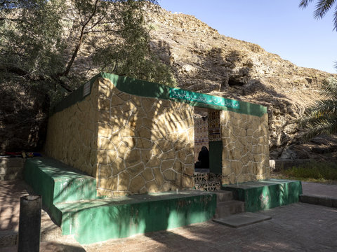  Tomb of the First Muslim, Mazin Bin Chadua's,  Sumail, Oman
