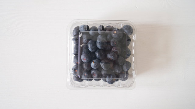 Freshly blueberry in a plastic box packed