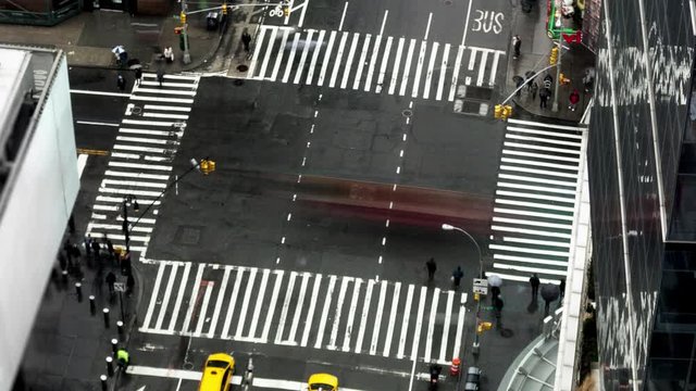 Busy Intersection timelapse - New York City