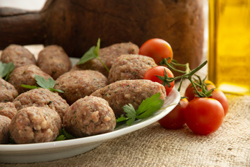  Meatballs of meat, cheese, garlic, Calabrian specialties