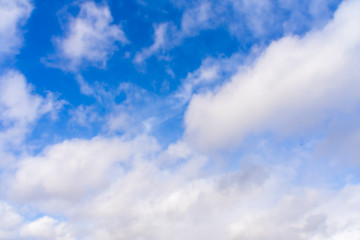 Obraz premium blue sky with beautiful contrasting clouds