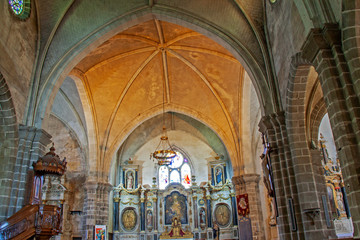 Fototapeta na wymiar Bouin. Intérieur de l'église Notre-Dame, Vendée, Pays de la Loire