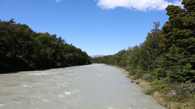 R&iacute;o Pingo, Parque Nacional de las Torres del Paine, Patagonia, Chile