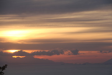 NUBES Y CIELO