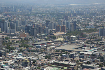 Fototapeta premium Centro Cultural Estación Mapocho desde el Cerro San Cristóbal, Santiago de Chile, Chile