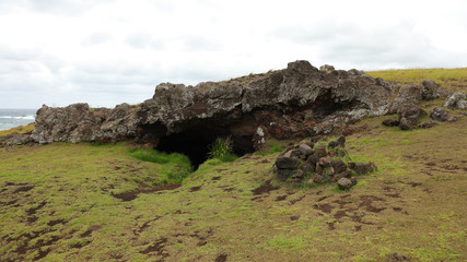 Cueva Ana Akahanga, Isla de Pascua, Chile