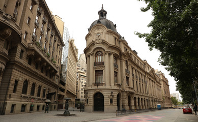 Fototapeta na wymiar Bolsa de Comercio, Santiago de Chile, Chile