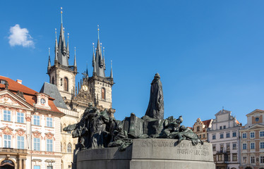 Fototapeta na wymiar Jan Hus Memorial in Prague