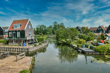 Fototapeta na wymiar Beautiful and typcial Dutch village near Amsterdam