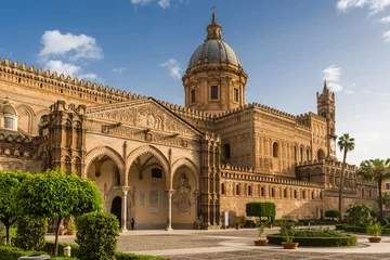 Foto op Plexiglas Metropolitan Kathedraal van de Hemelvaart van de Maagd Maria in Palermo, Sicilië, Italië © majonit