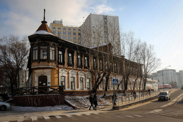 Fototapeta na wymiar Old architecture of Ulan-Ude view by winter, Buryatia, Russia