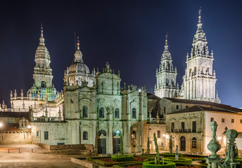 Catedral de SCatedral de Santiago de Compostela de noche (Galicia, España)antiago de Compostela
