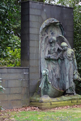 Grab auf dem Friedhof in Essen-Bredeney
