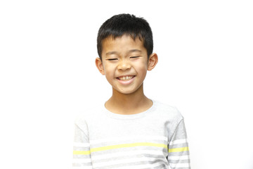 小学生(4年生)の笑顔 (白バック)