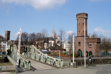 Fototapeta na wymiar Drehbrücke am Malakoffturm am Holzmarkt