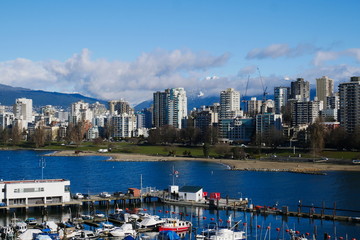 Fototapeta premium Vancouver West End from Burrard Bridge