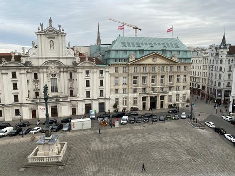 vienna first district, vienna famous places, view over vienna, over the roofs of vienna, Sightseeing in vienna, pedestrian zone vienna, am hof vienna, graben vienna