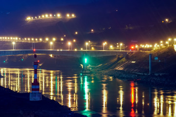 Fototapeta na wymiar Night scene on both sides of jinsha river
