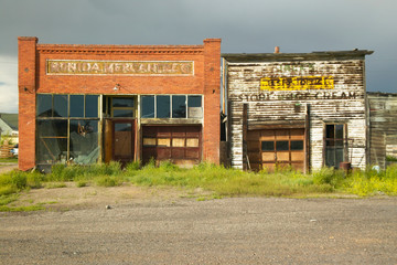 Obraz premium Monida, an abandoned town on border of Montana and Idaho near Monida Pass, Interstate 16