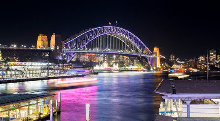 Fototapeta na wymiar Vivid Sydney - Harbour Bridge