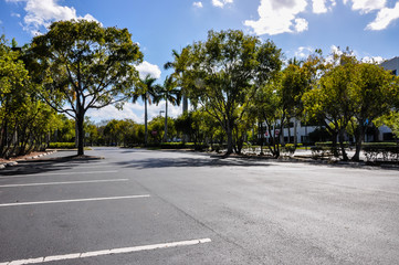 Fototapeta premium coronavirus pavement office closed parking empty china virus covid19