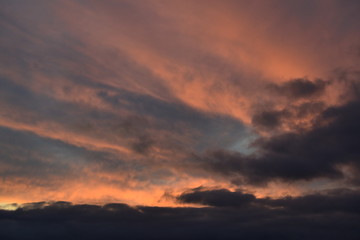 Fototapeta na wymiar Cold Sunset win some clouds in Morocco
