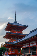 Fototapeta na wymiar Kyoto temple