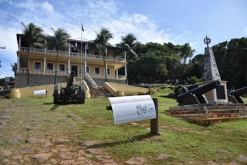 f noronha