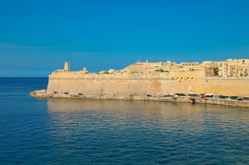 Krajobraz z widokiem na Vallettę stolicę Malty