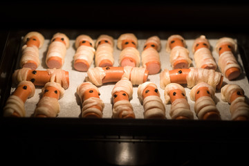 Mumen-Würstchen, Partysnack, Halloween