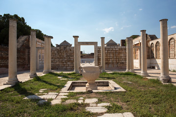 Fototapeta na wymiar Sardes Ancient City which has gymnasium and synagogue ruins and columns in Salihli, Manisa, Turkey.