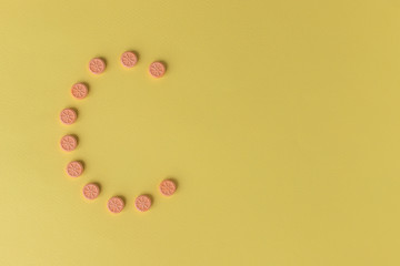 Healthy concept with Pharmaceutical medicine pills, tablets and capsules on bright light green background. Medicine creative concepts. medical pattern, top view, flat lay. Copy space