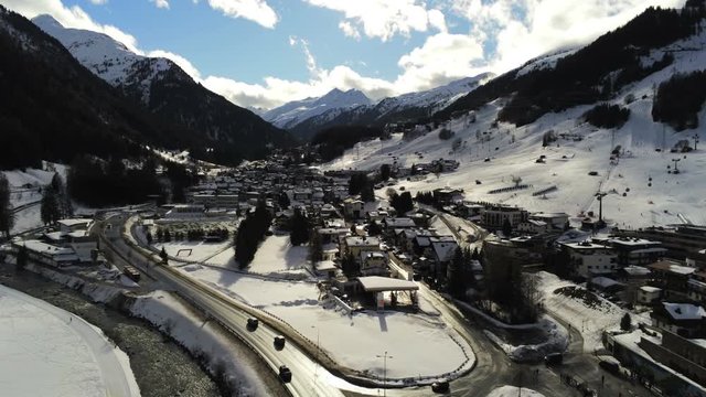 Drive into St Anton am Arlberg - Aerial 4K