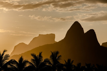 Mountains seen from Ipanema beach