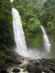 Obraz premium Exkursion, Wasserfall,