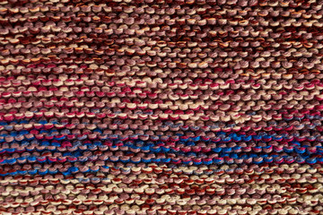 Multicolored knitted texture in macro using shawl technique